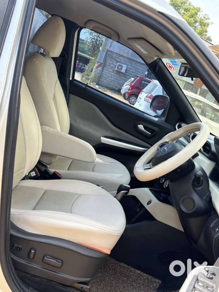 Nissan Magnite 1.0 Xv Turbo Cvt, 2021, Petrol