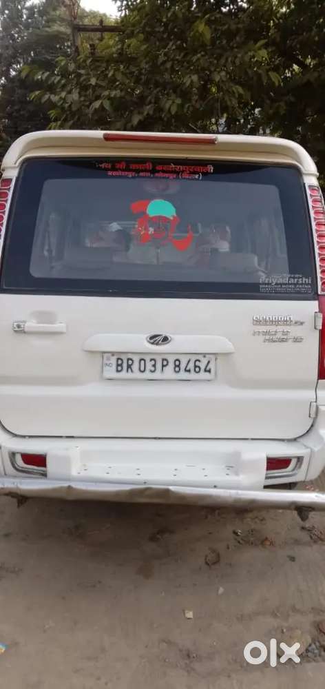 Mahindra Scorpio 2014 Petrol