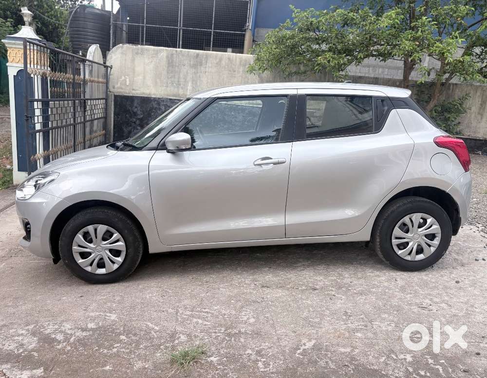 Maruti Suzuki Swift 2023 Vxi
