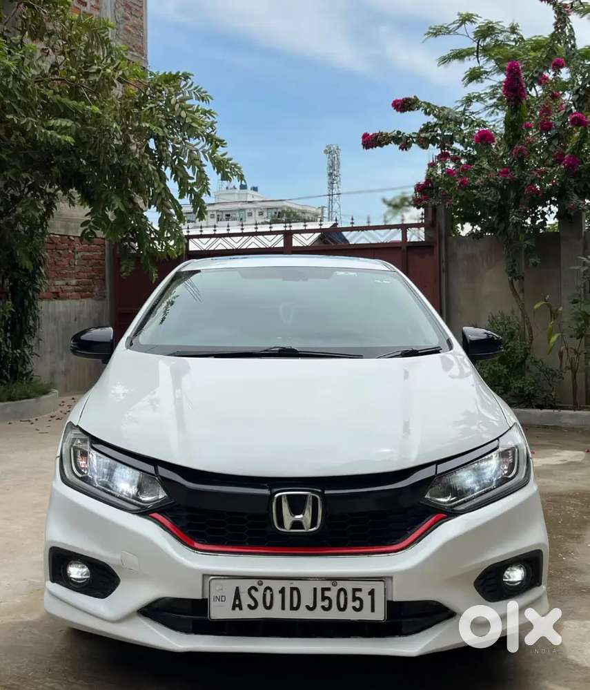 Honda City Zx 2017 Petrol With Sunroof