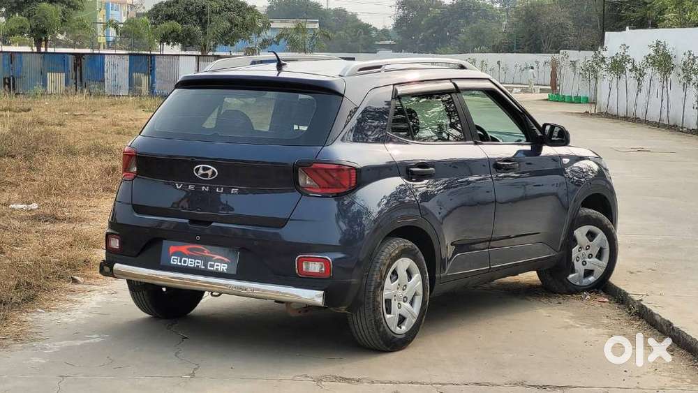 Hyundai Venue S, 2020, Cng & Hybrids