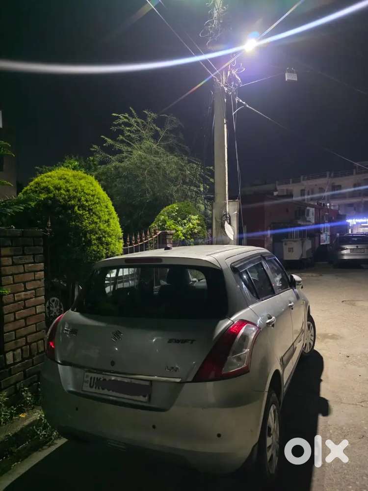 Maruti Suzuki Swift Vxi 2016 Petrol 1 Onwer 64000 Driven Only