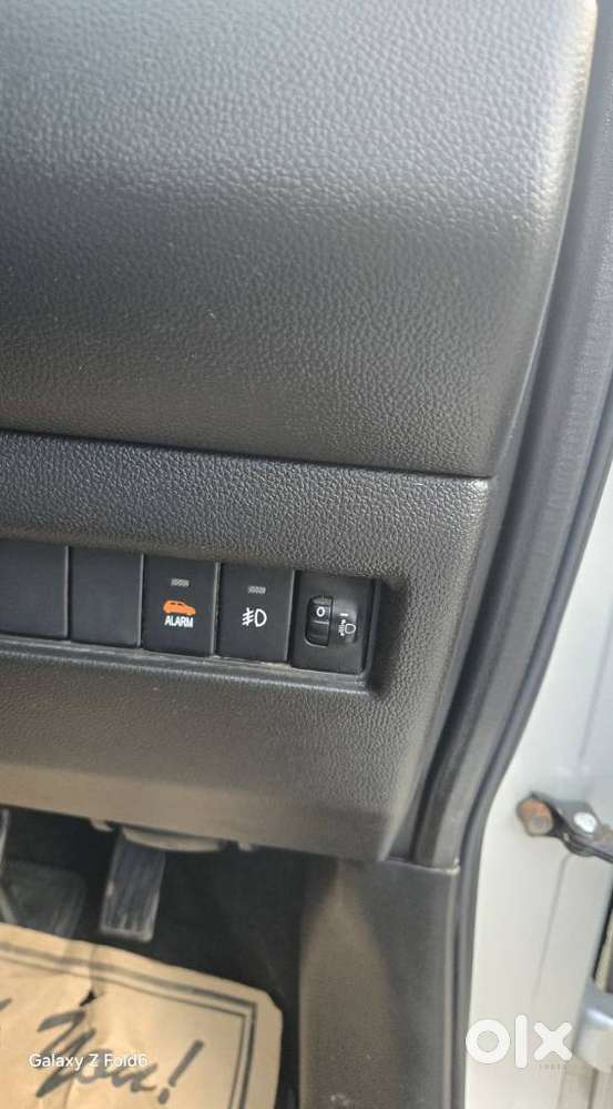 Maruti Suzuki Swift Lxi Option, 2019, Petrol