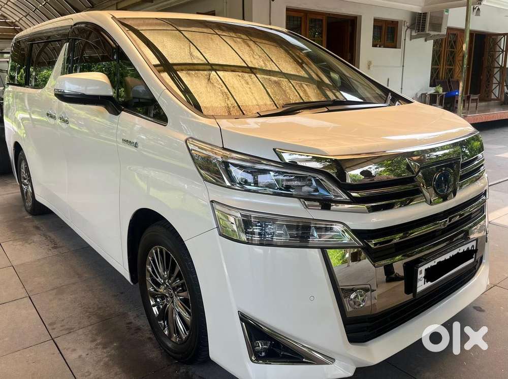 Toyota Vellfire 2.5 Hybrid, 2021, Petrol