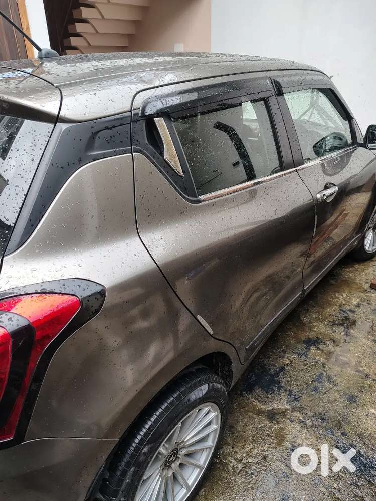 Maruti Suzuki Swift 2021