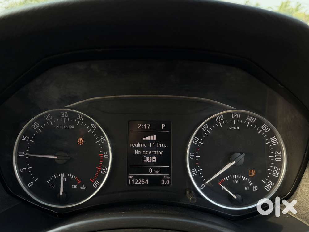 Skoda Laura Ambition 2.0 Tdi Cr At, 2013, Diesel