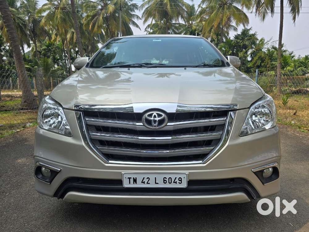 Toyota Innova 2.5 V 8 Str, 2015, Diesel