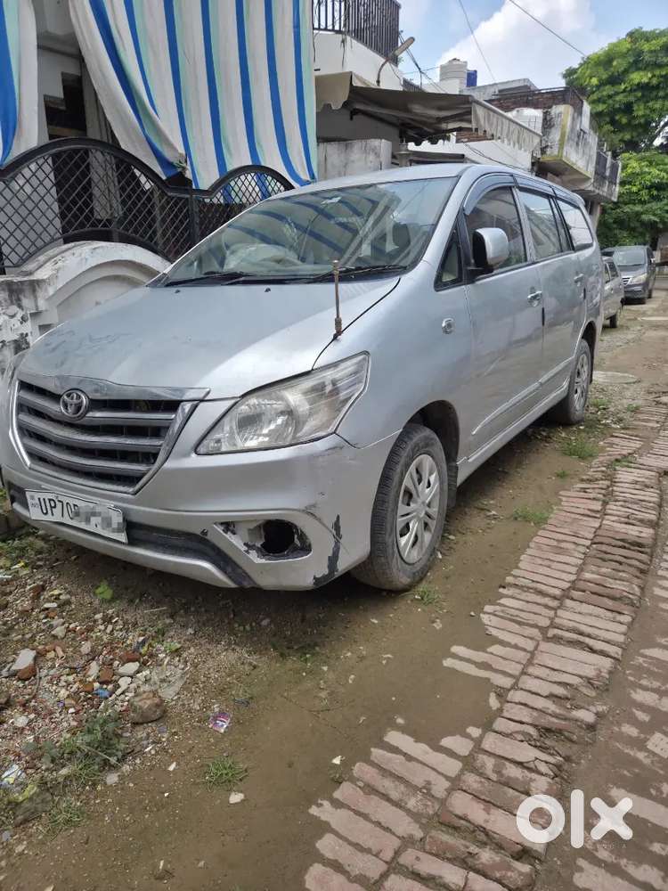 Toyota Innova G4 7 Str 2012 Diesel 220000 Km