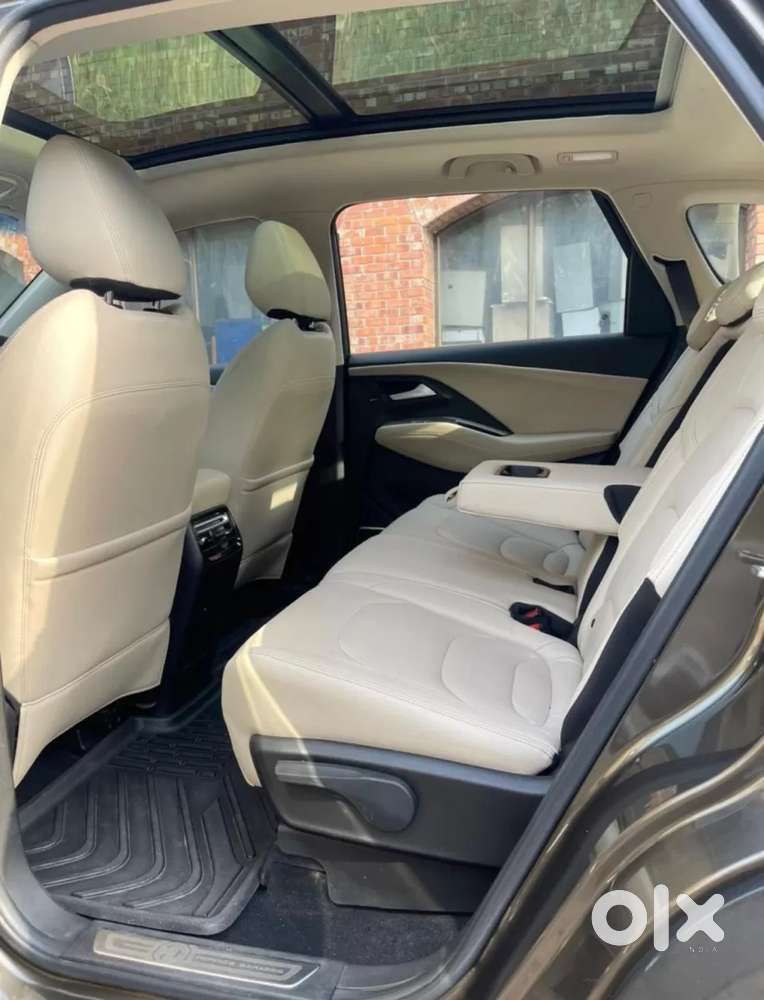 Mg Hector Sharp Pro 1.5 Turbo Cvt, 2023, Petrol