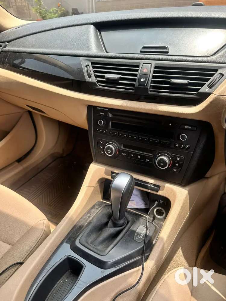 Bmw X1 2011 Petrol Well Maintained