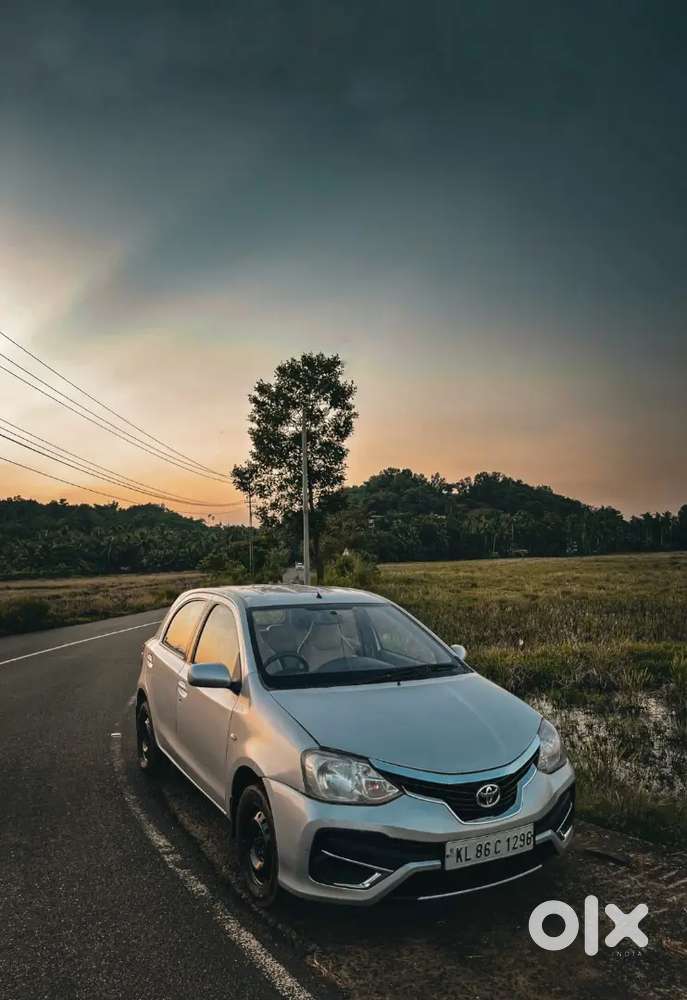 Toyota Etios Liva 2011