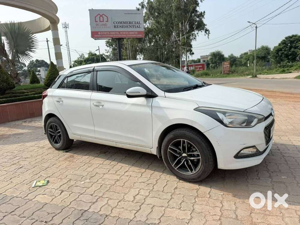 Hyundai Elite I20 Sportz (o) 1.2, 2017, Petrol