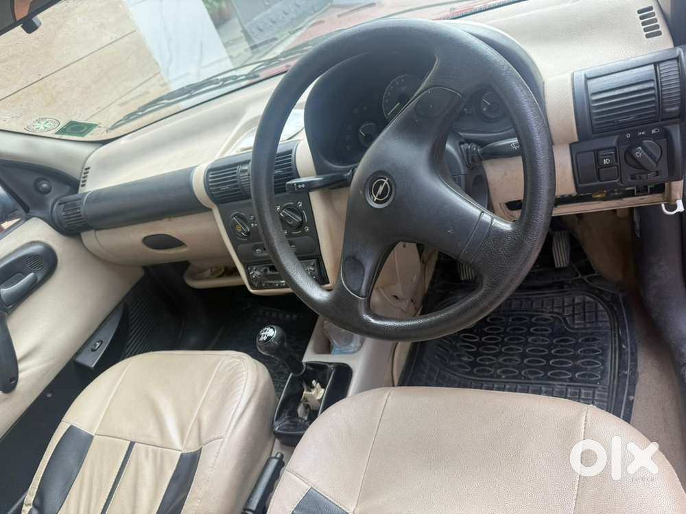 Opel Corsa 1.4 Gsi 2005 Car