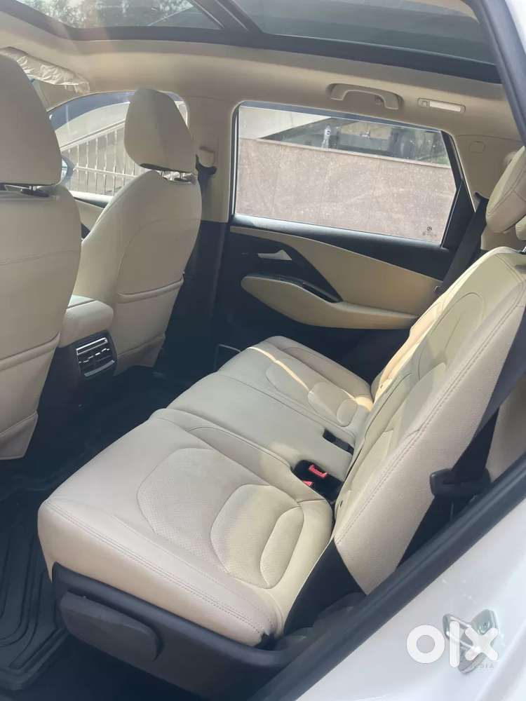 Mg Hector Savvy Pro 1.5 Turbo Cvt, 2025, Petrol