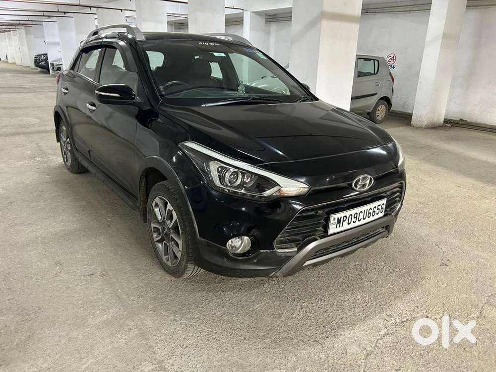 Hyundai I20 Active 2017 Petrol Well Maintained