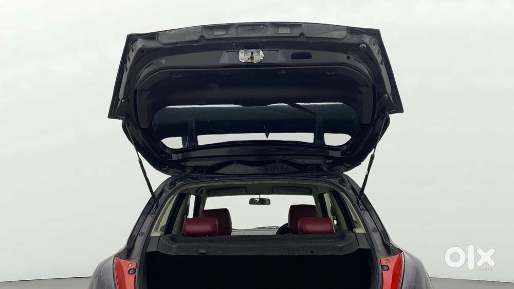 Maruti Suzuki Swift Zxi, 2014, Petrol