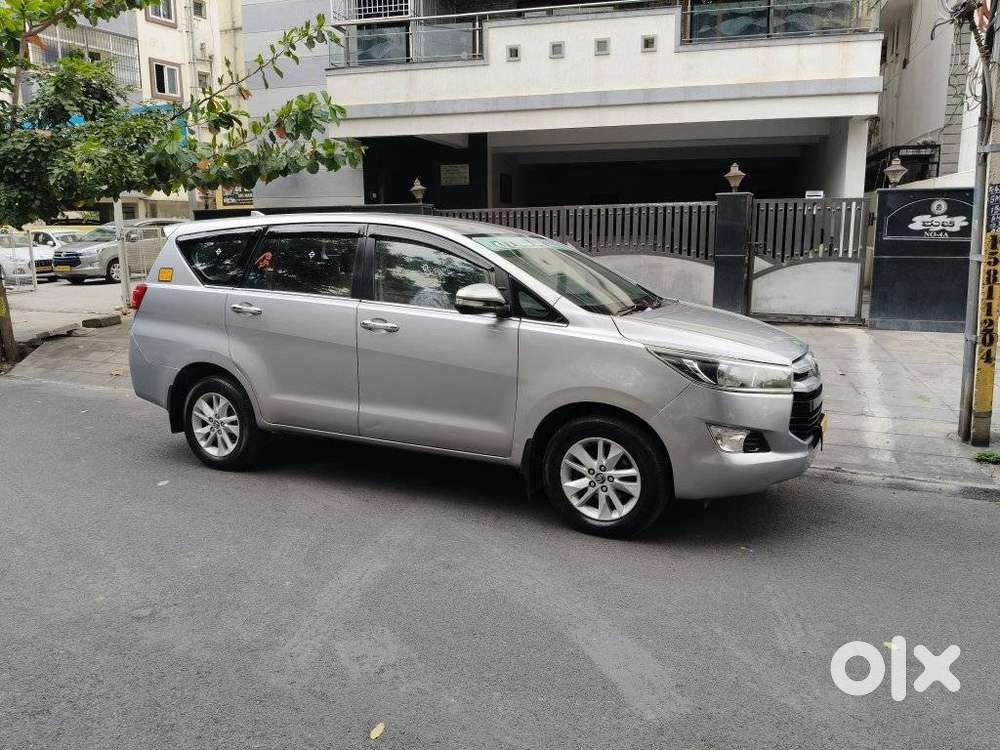 Toyota Innova Crysta G 8 STR, 2017, Diesel