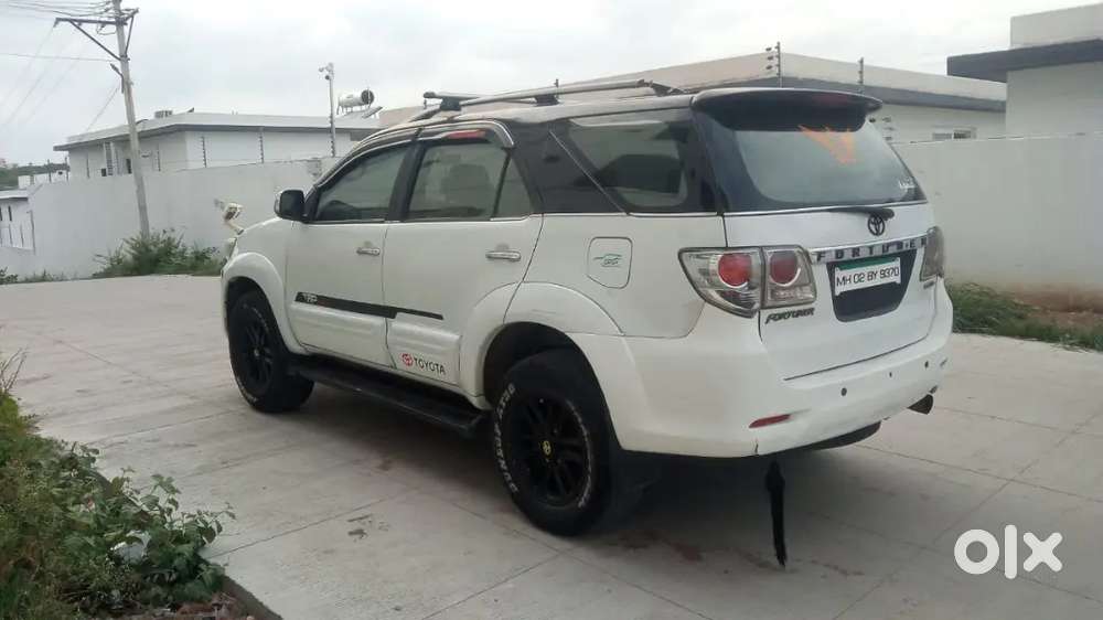 Toyota Fortuner 2010 Diesel 4x4 Manual