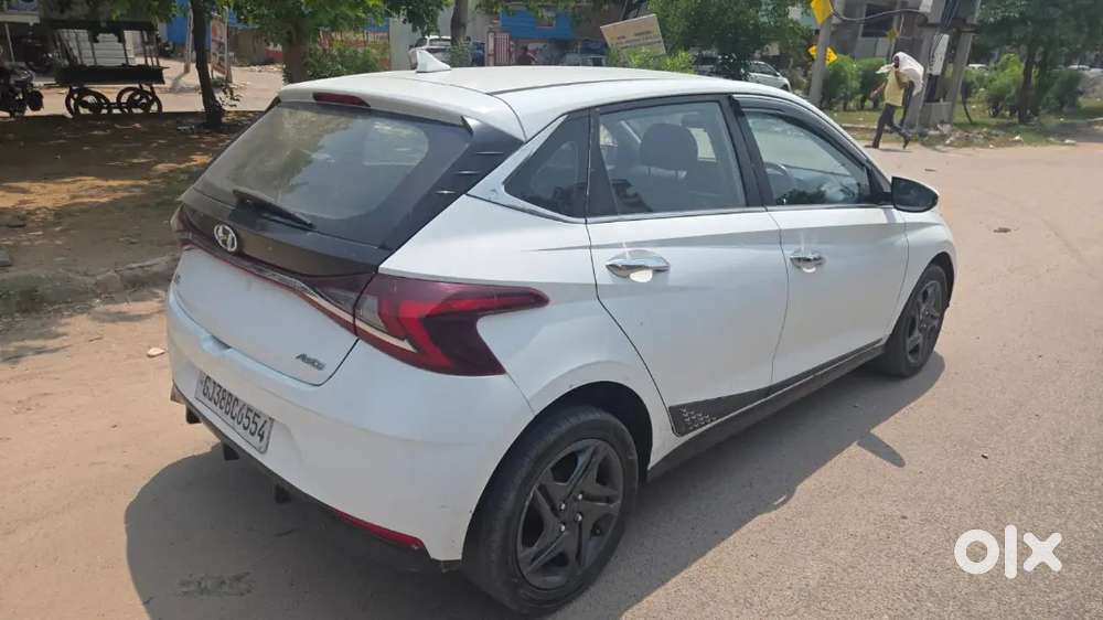 Hyundai New I20 2021 Petrol 94000 Km Driven