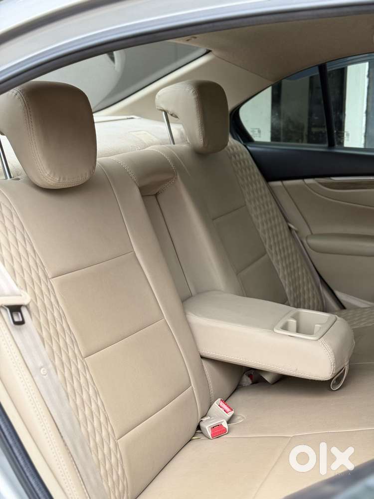 Maruti Suzuki Ciaz Smart Hybrid Zeta, 2022, Petrol
