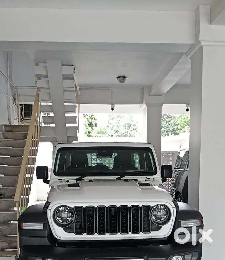Jeep Wrangler 2025 Petrol 10000 Km Driven