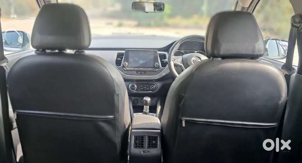 Less Driven Nissan Kicks Xv Petrol 2021