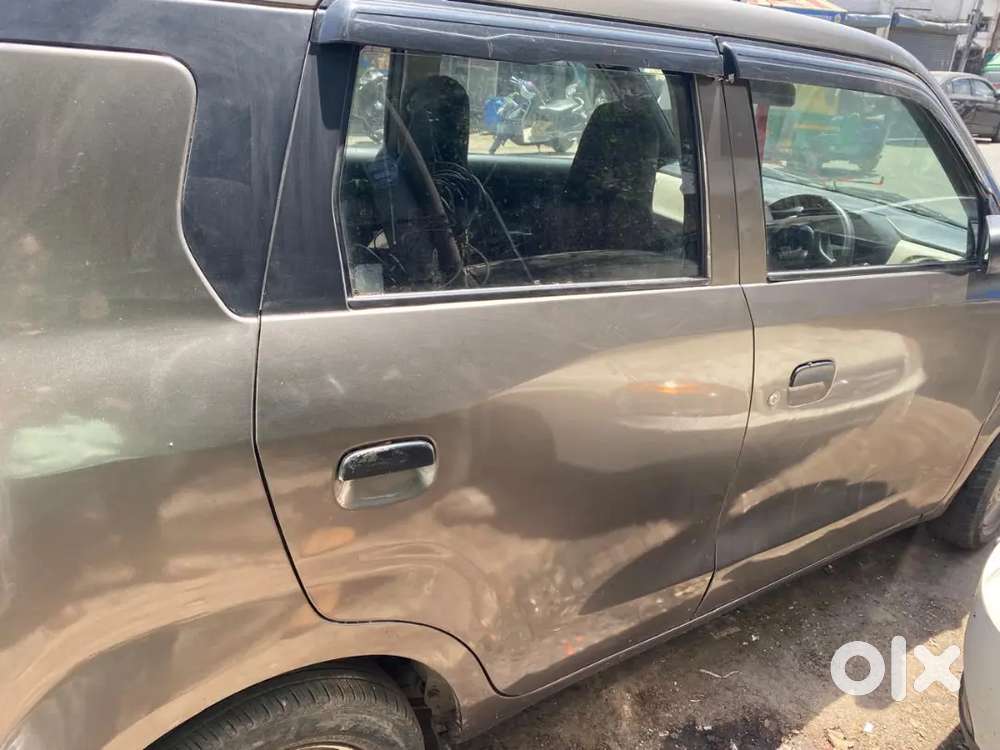 Toyota Innova Crysta 2018 Diesel 40000 Km Driven