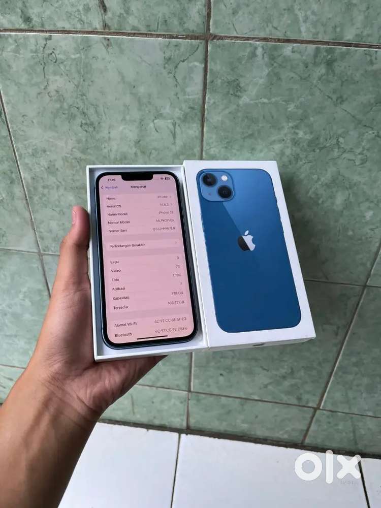 Iphone 13 128gb with all accessories emi also available - Mobile