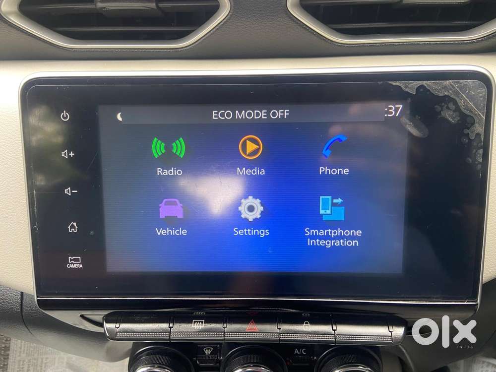Nissan Magnite 1.0 Xv, 2021, Petrol