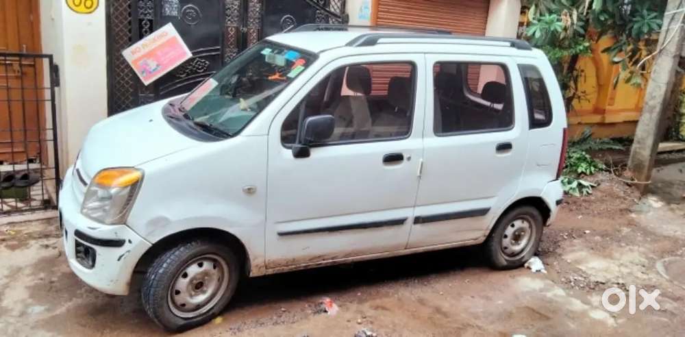 Maruti Suzuki Wagon R Lxi 2010