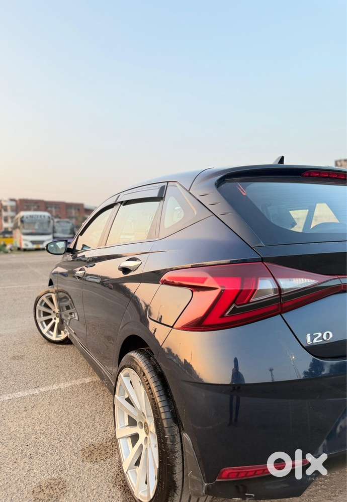 Top Model Hyundai New I20 Asta (o)petrol Manual 2021