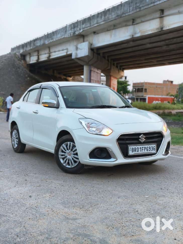 Maruti Suzuki Dzire 1.2 Vxi, 2022, Petrol