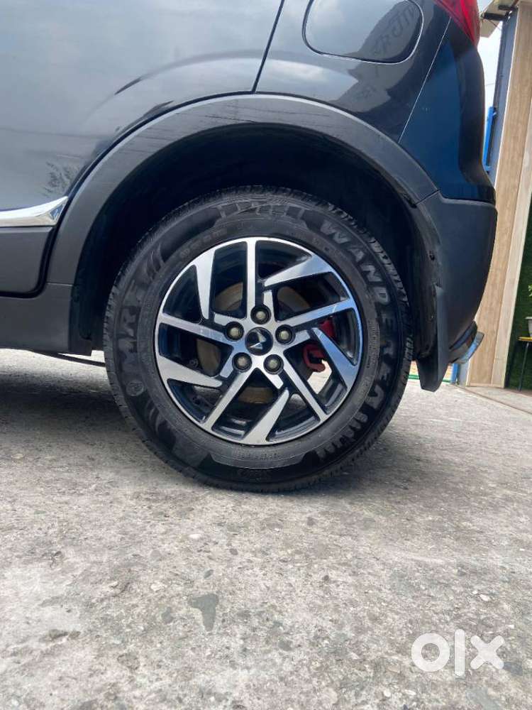 Mahindra Xuv300 Turbosport W8, 2023, Petrol