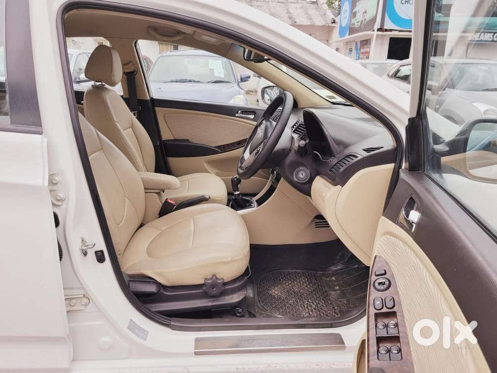 Hyundai Fluidic Verna 1.6 Vtvt Sx, 2014, Petrol