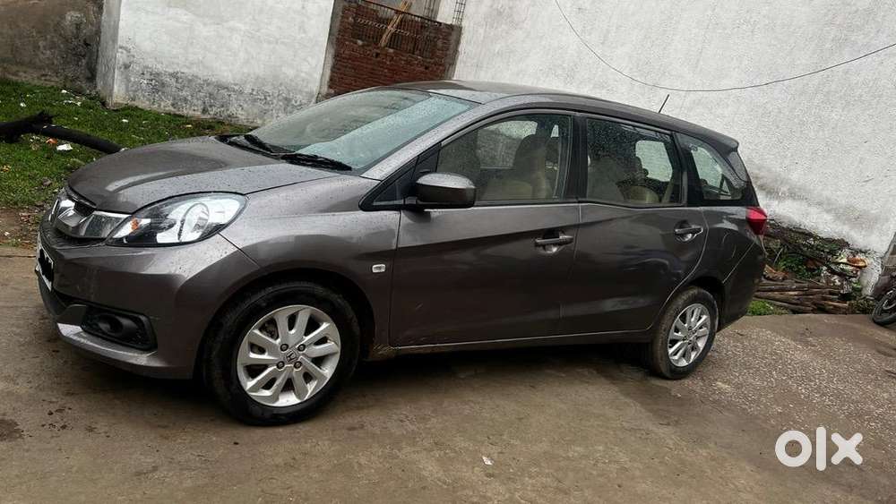 Honda Mobilio Diesel Car 2014