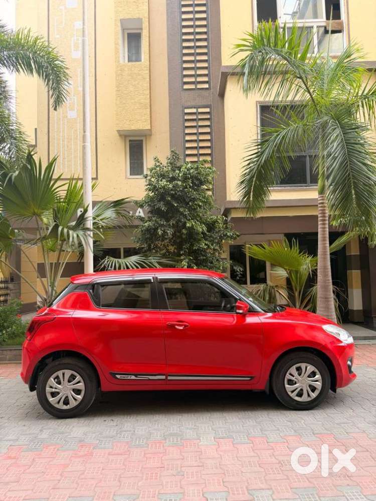 Maruti Suzuki Swift Vxi + Manual, 2020, Petrol