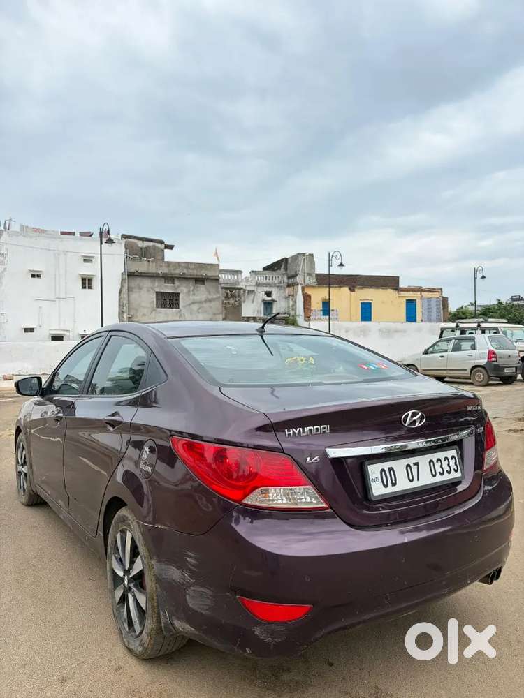 Hyundai Verna 2012 Diesel Manual