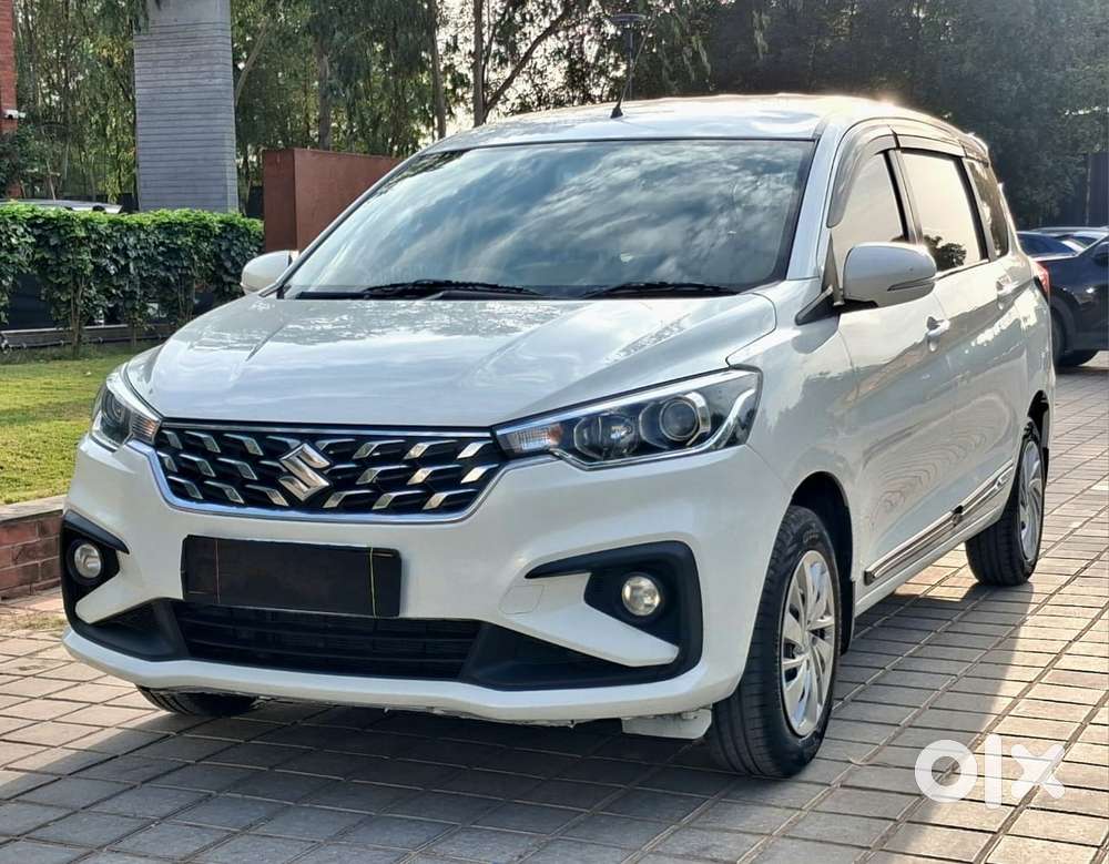 Maruti Suzuki Ertiga 2022-2023 Vxi Cng, 2023, Cng & Hybrids