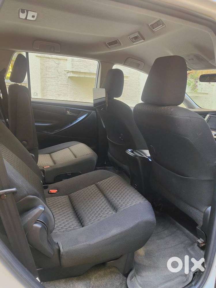 Toyota Innova Crysta [2020-ongoing] 2.4 Gx At 7 Str, 2021, Diesel