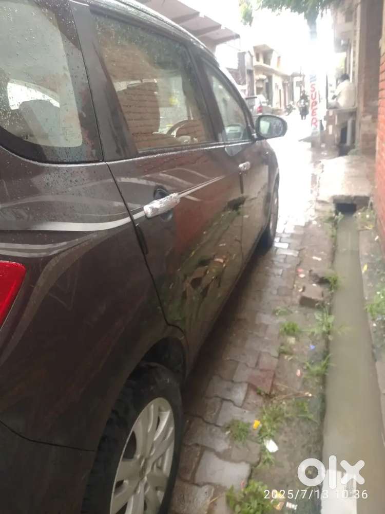 Maruti Suzuki Ertiga 2016