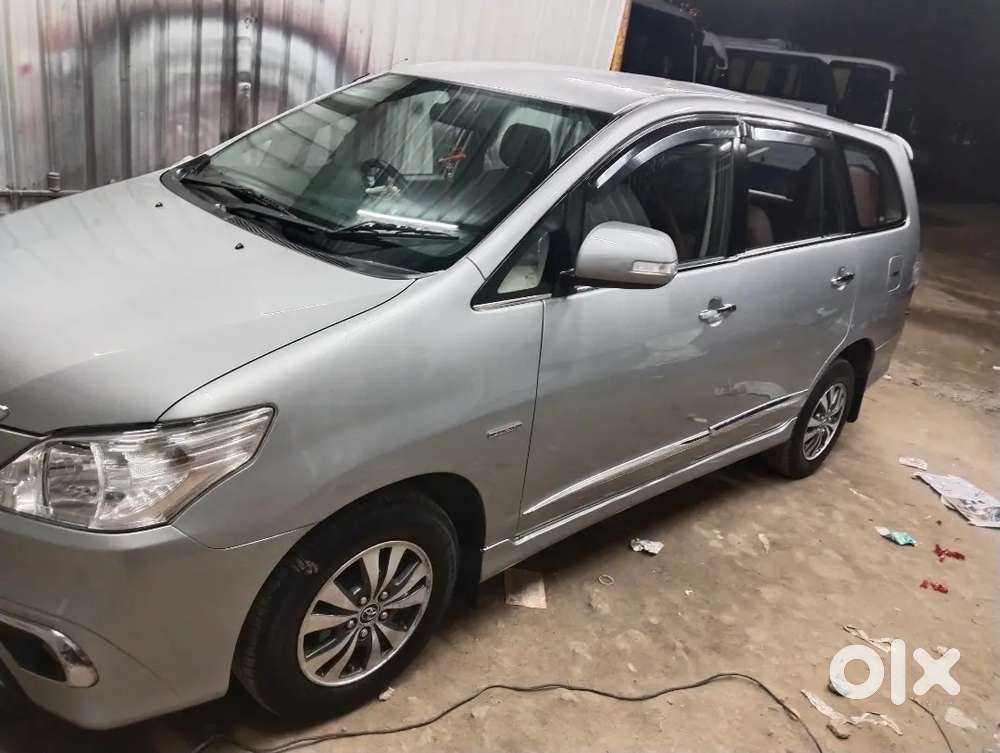 Toyota Innova Vx 2.5 2015