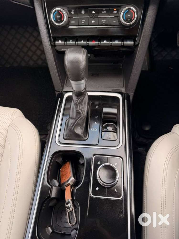 Mahindra Xuv700 2.0 Ax 7 Petrol At Luxury Pack Str, 2023, Diesel
