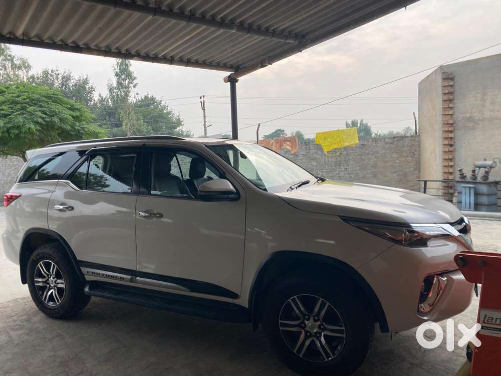 Toyota Fortuner 3.0 4x2 Automatic, 2018, Diesel