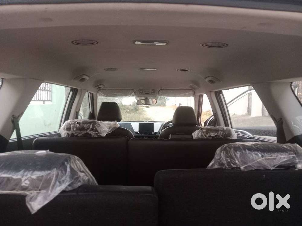 Kia Carens 1.5 Premium 7 Str, 2025, Petrol