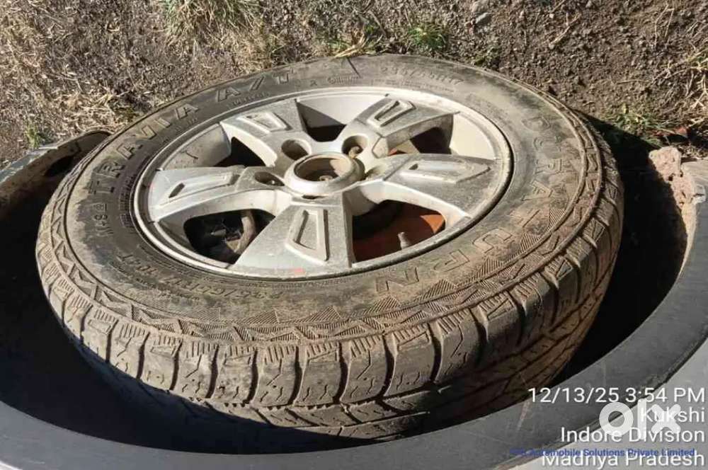 Mahindra Xuv500 2012