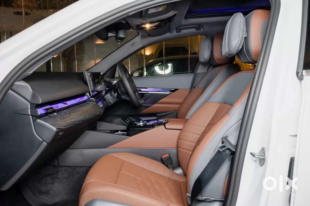 Bmw 5 Series, 2026, Petrol