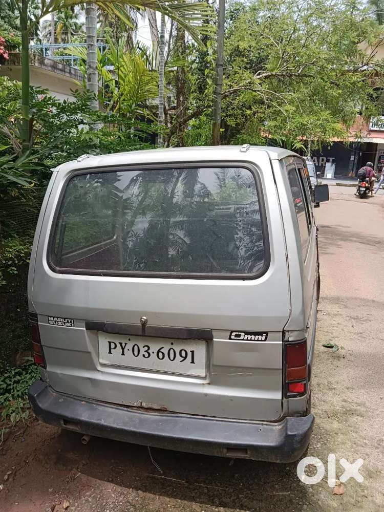 Maruti Suzuki Omni 2008