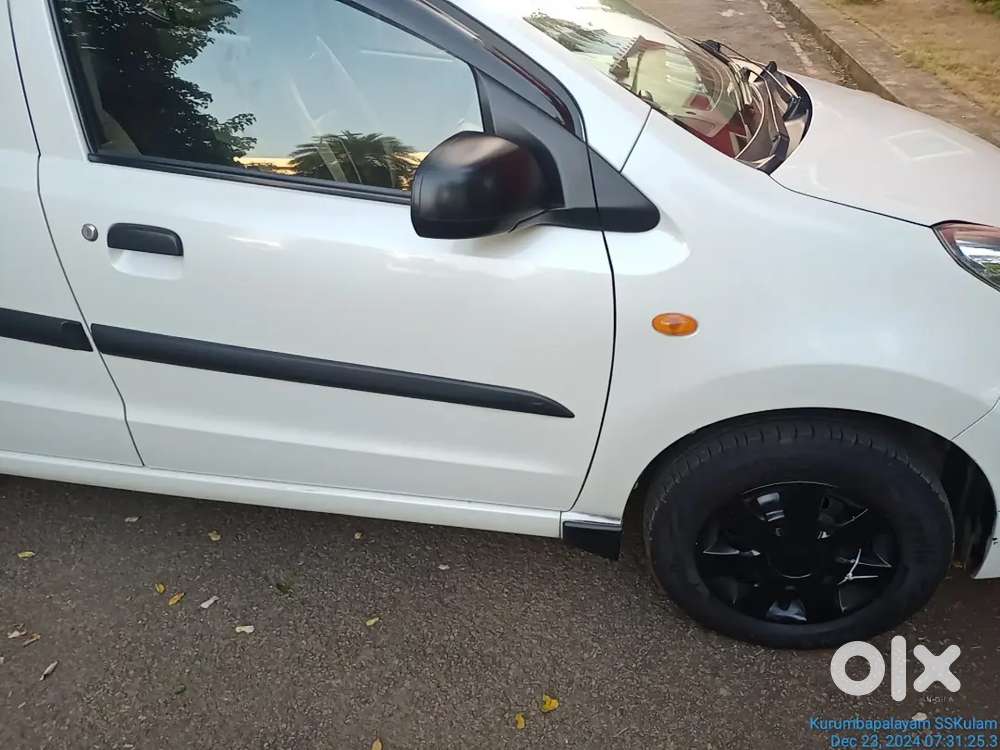 Maruti Suzuki Family Owned Car With First Owner Intact