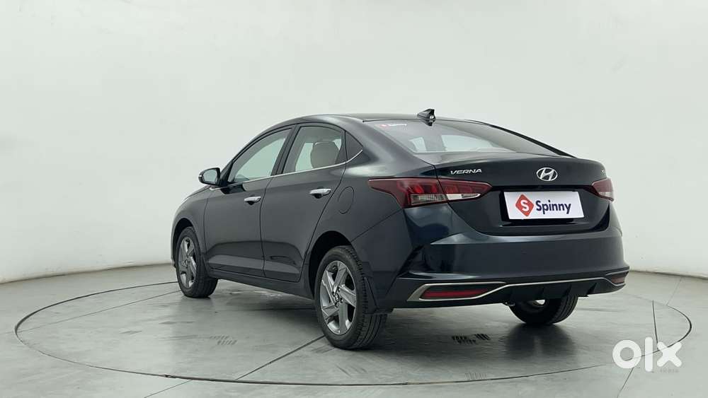 Hyundai Verna 1.5 Mpi Mt Sx (o), 2023, Petrol