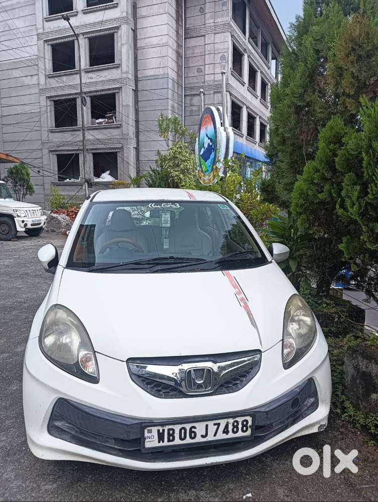 Honda Brio Mt 2012